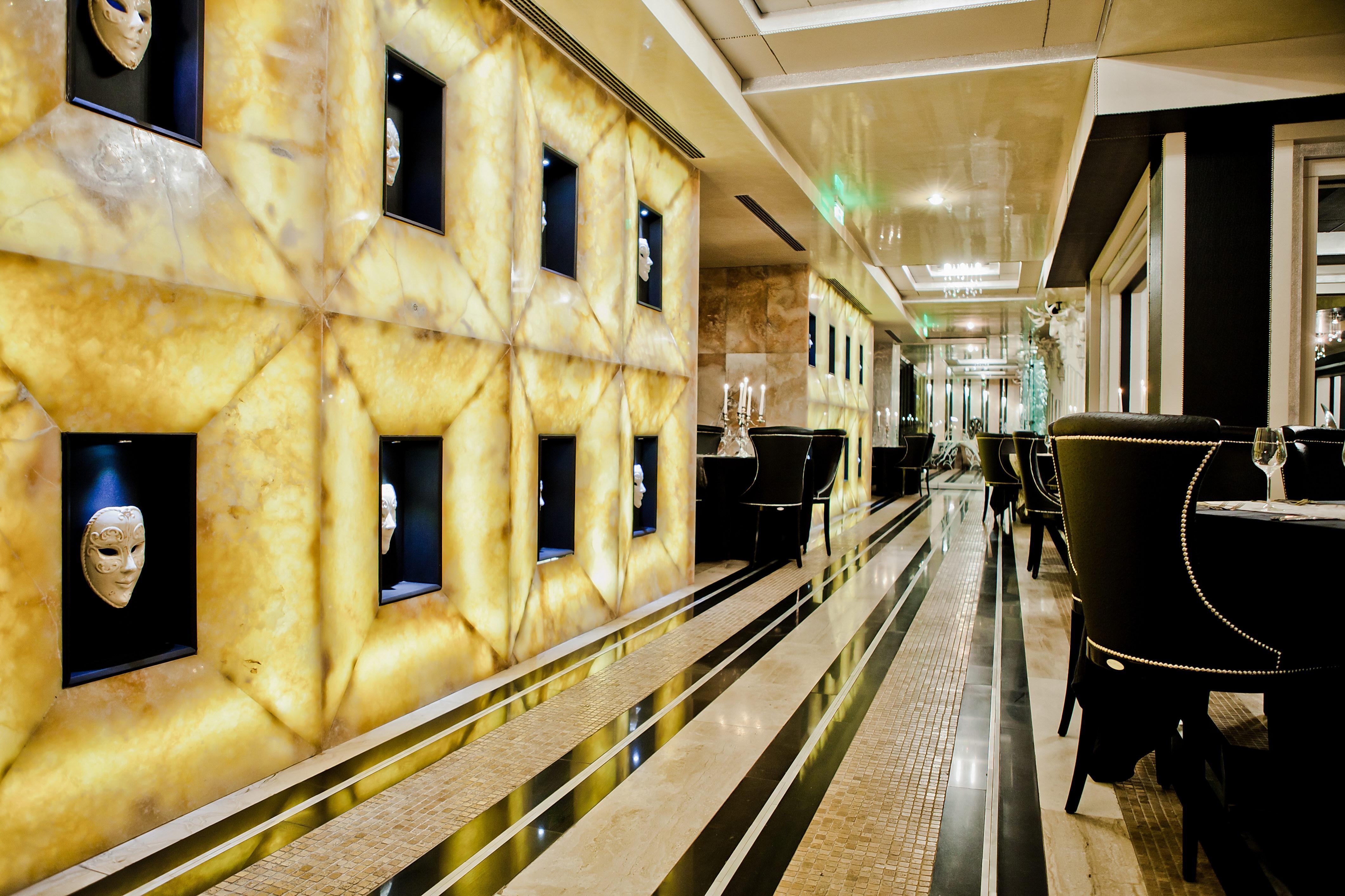 Royal Castle Design & Spa Elenite Exterior photo